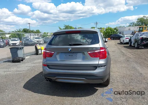 2015 BMW X3 xDrive28I из США, поврежденный, VIN 5UXWX9C57F0D55503